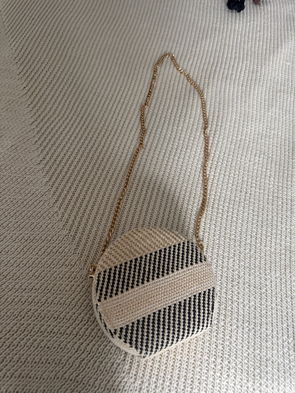 Woven Round Crossbody Bag in Natural and Black with Gold Chain